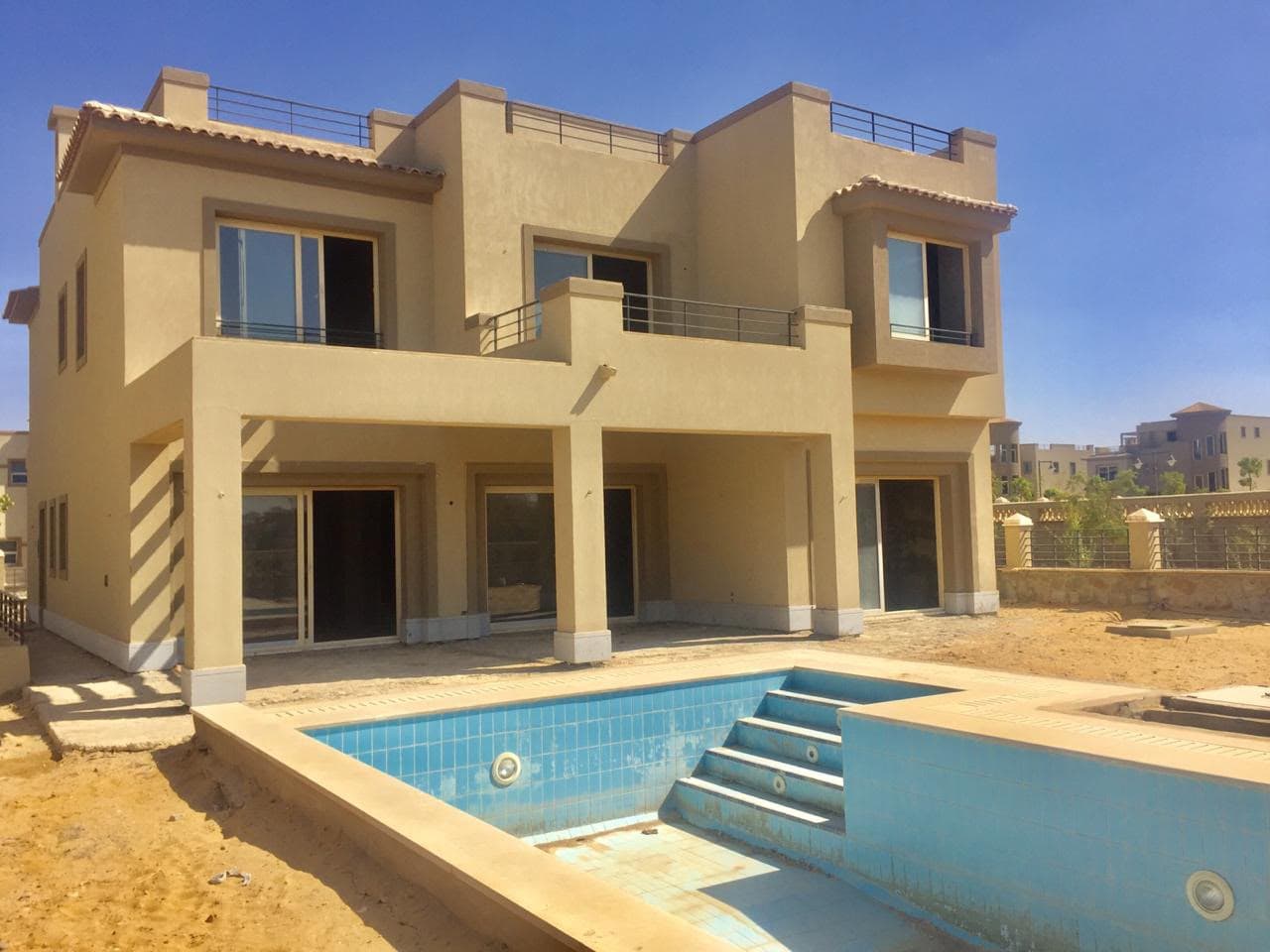 Villa in PK1